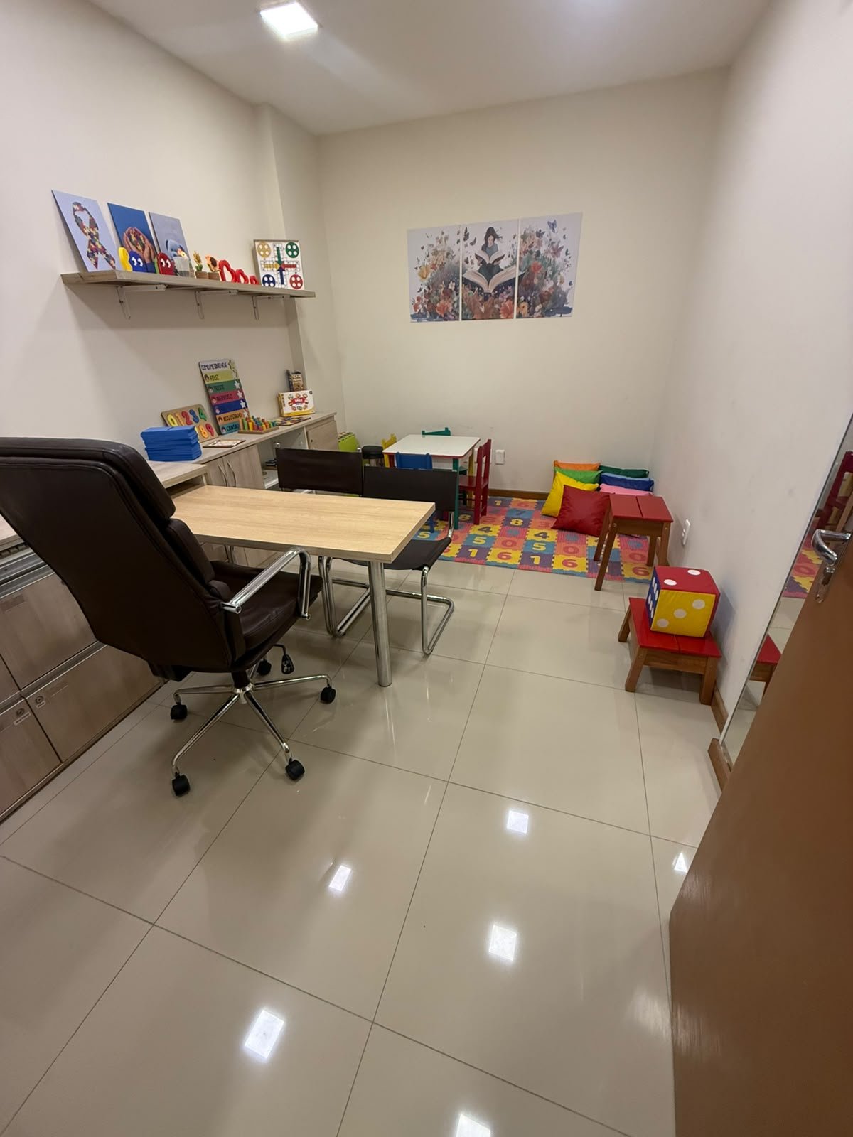 Vista da sala de atendimento